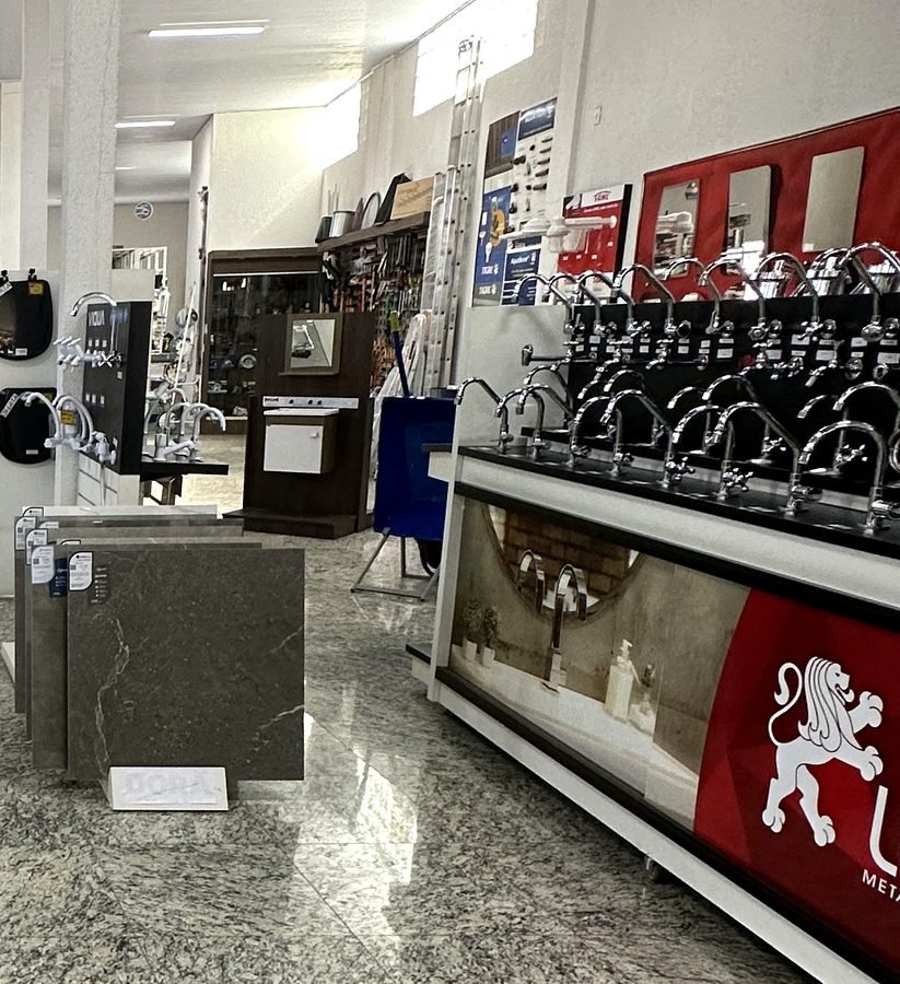 Showroom: cozinha e banheiro